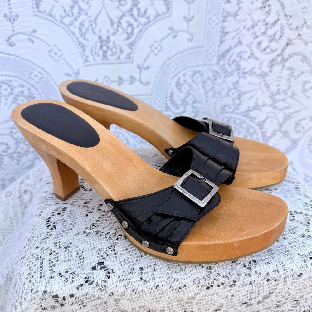 Rainbow Sandals Tan Leather Flip Flops – Approx. Women's 9